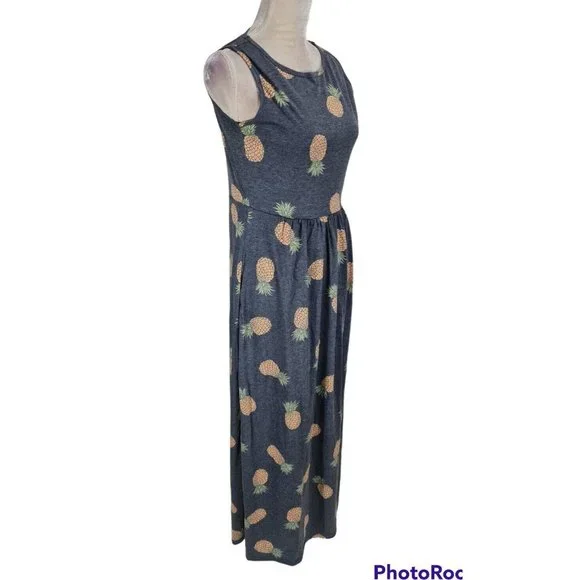 TICKLED TEAL Women Size S Pineapple Gray Maxi Fit & Flare Dress Crew Neck 91P - Picture 2 of 6